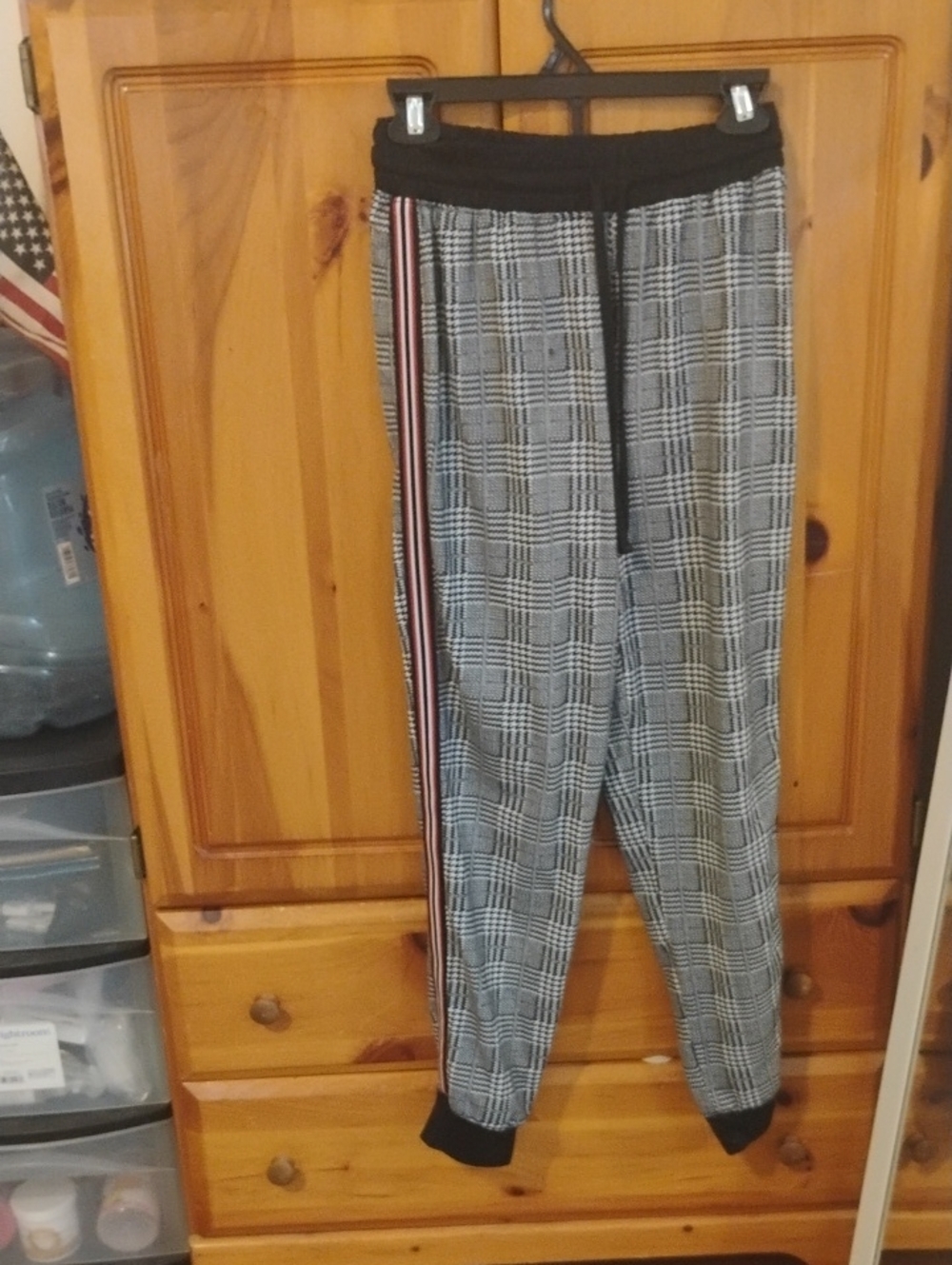 eye candy Black & Gray Plaid Jogger Pants with Side Stripe